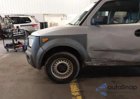 2003 Honda Element Dx z USA, uszkodzony, nr VIN 5J6YH28253L005446